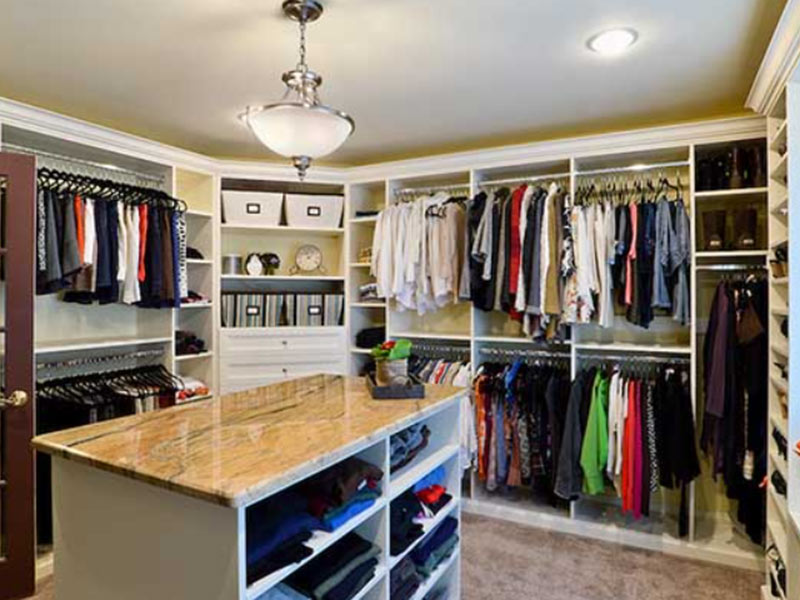 Organized Closet 